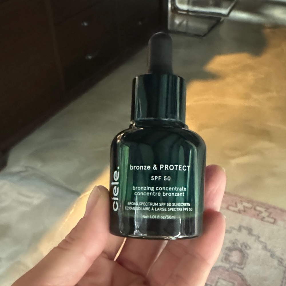 Ciele Bronze & Protect SPF 50 Bronzing Concentrate - Black